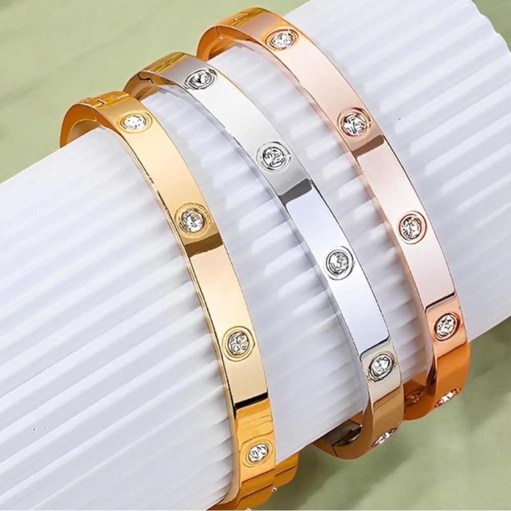 18k Gold Plate Love-Style Bracelet, Unbranded (brand new) Gold Silver Rose Gold